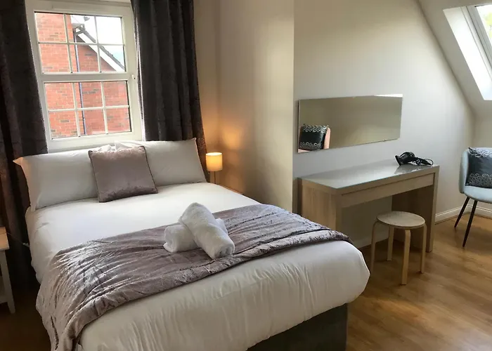 4 Bed Duplex Apartment, Belfast